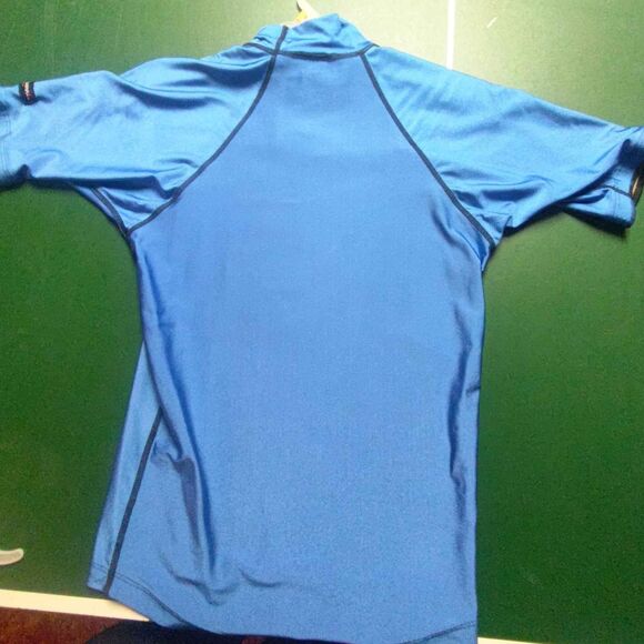 Divegear USA Rashguard Quick Dry Surf Shirt - Unisex XL - Picture 7 of 7